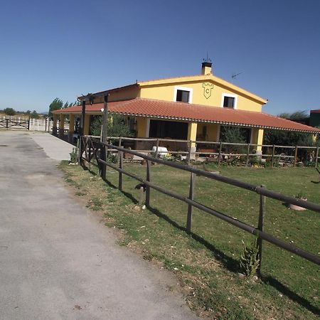 La Posada Hipica Rosalejo  Luaran gambar