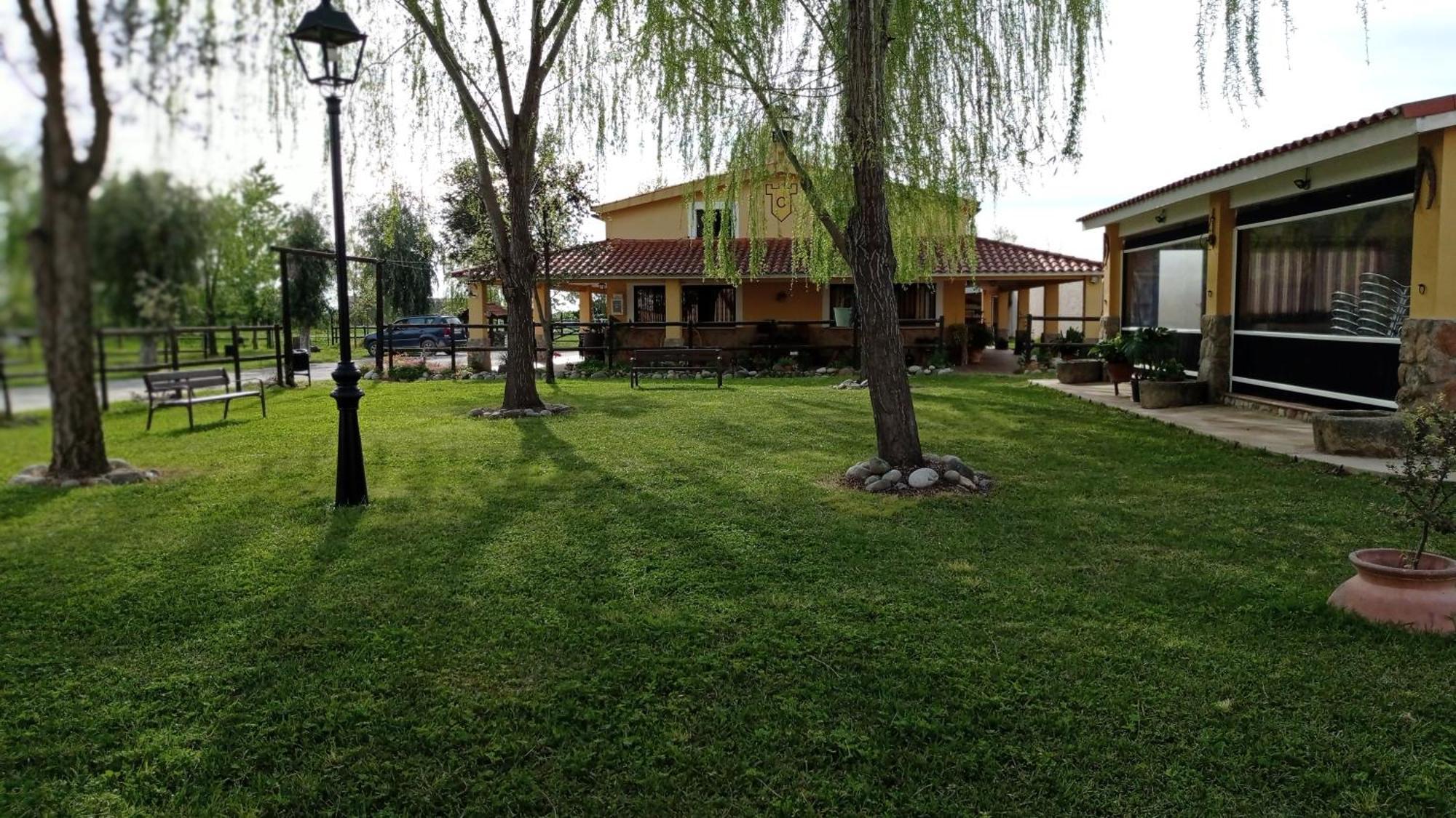 La Posada Hipica Rosalejo  Luaran gambar